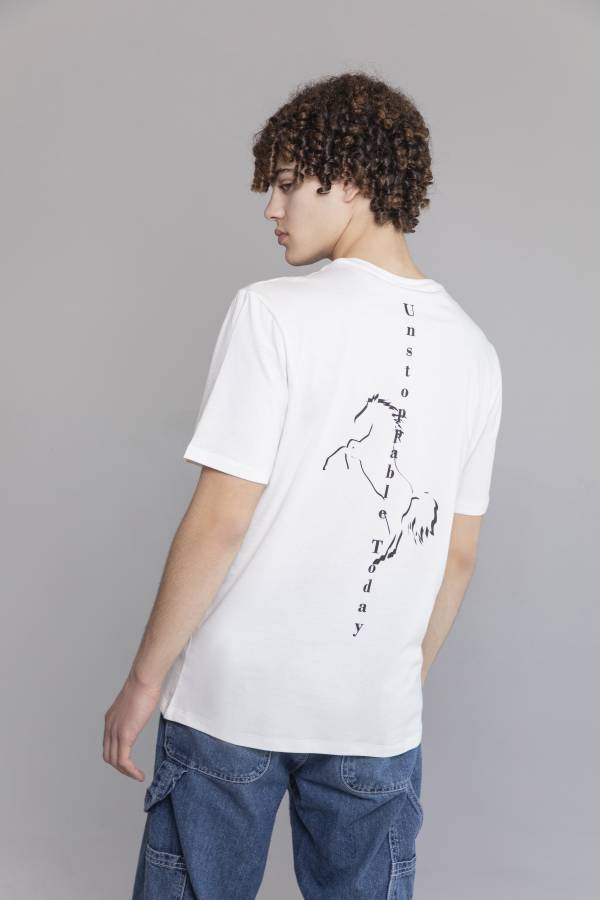 Live to Defy - Image 2