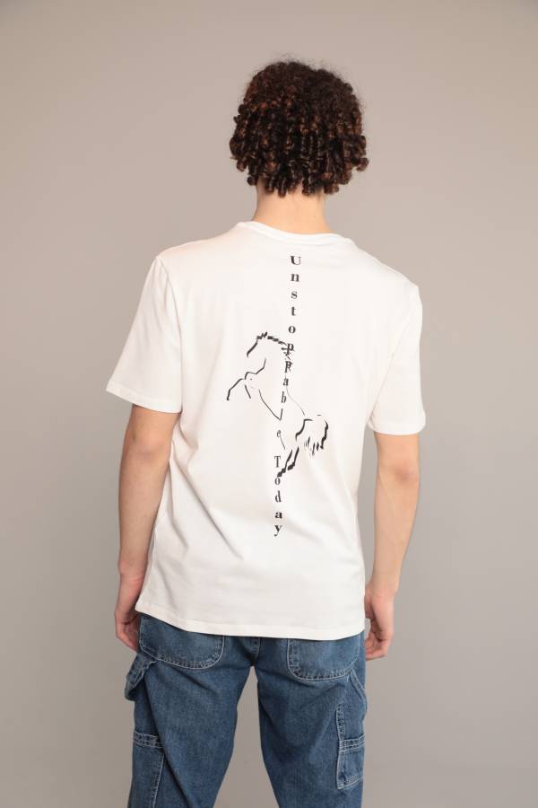 Live to Defy - Image 3